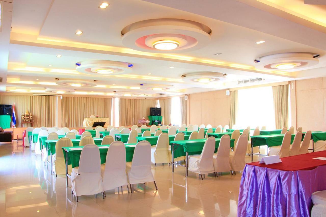 Dragon Beach Resort Jomtien Pattaya Екстериор снимка