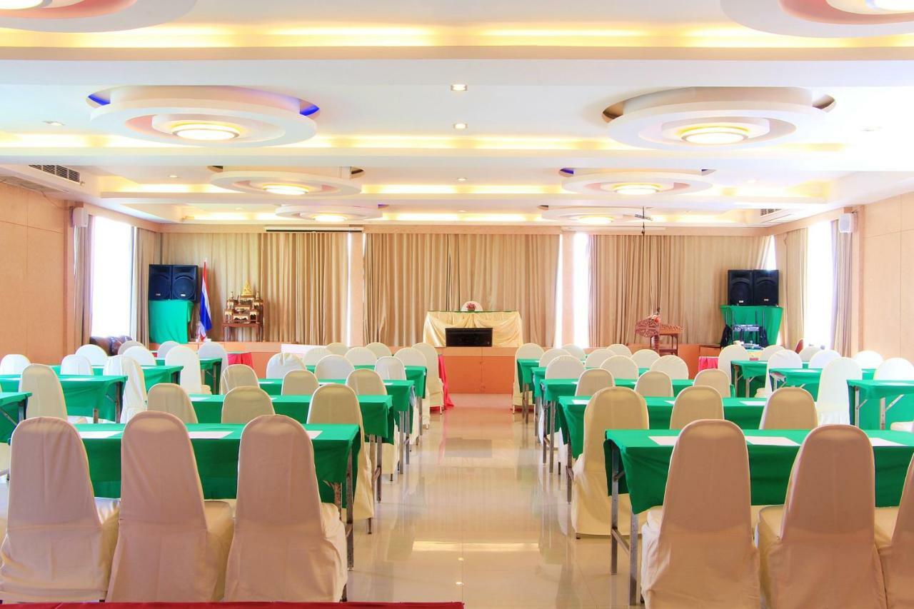 Dragon Beach Resort Jomtien Pattaya Екстериор снимка
