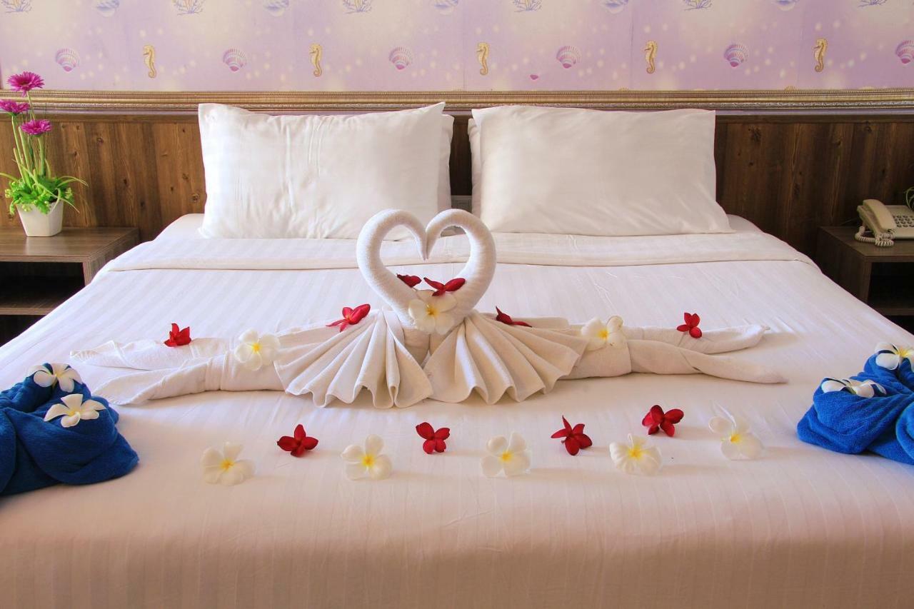 Dragon Beach Resort Jomtien Pattaya Екстериор снимка