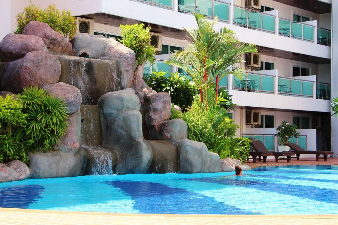 Dragon Beach Resort Jomtien Pattaya Екстериор снимка