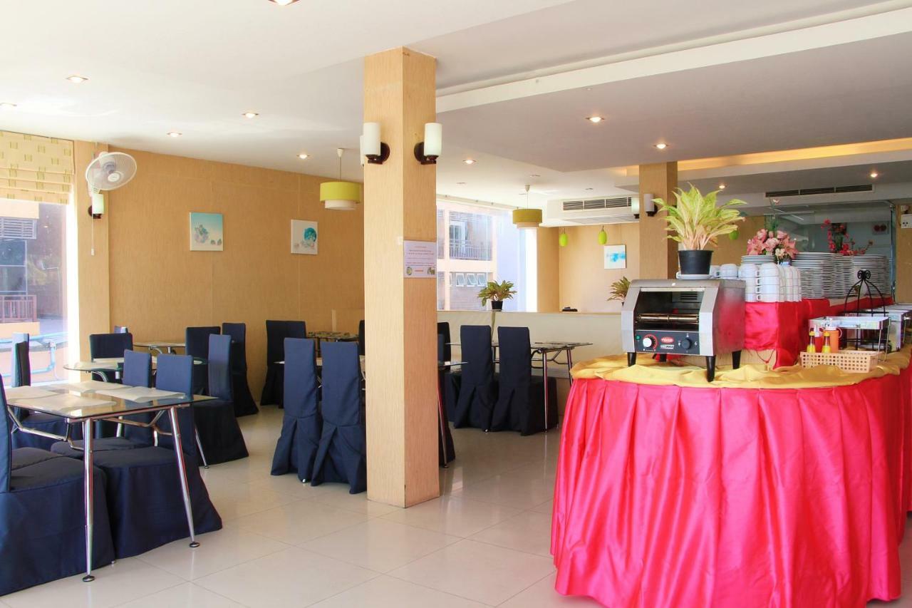 Dragon Beach Resort Jomtien Pattaya Екстериор снимка